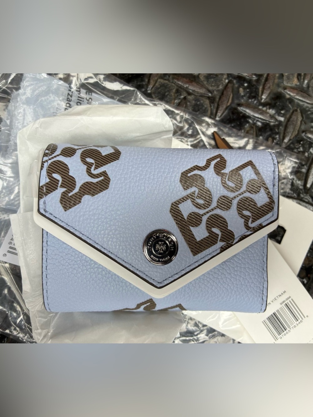 Tory Burch CONTRAST EMBOSSED ENVELOPE SMALL WALLET